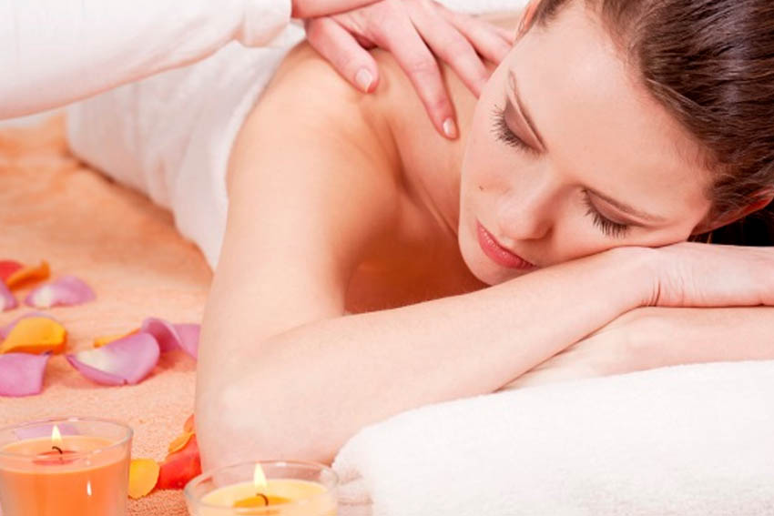 Premium salon service moment